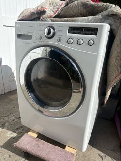 LG 2651 Gas Dryer Works Great