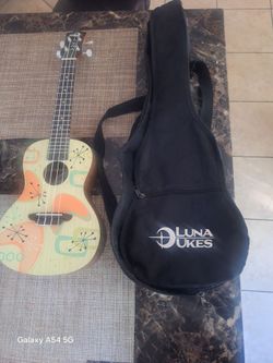 Ukulele good qualite