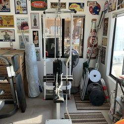 Paramount Fitness Lat Pull Down Exercise Machine