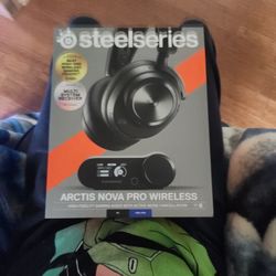 SteelSeries NOVA Pro Headset