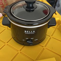 Bella Essentials Crock Pot