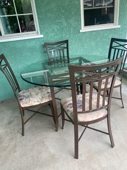 Glass Table with 4 Chairs