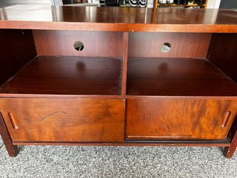 Tv stand