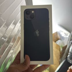 iPhone 13