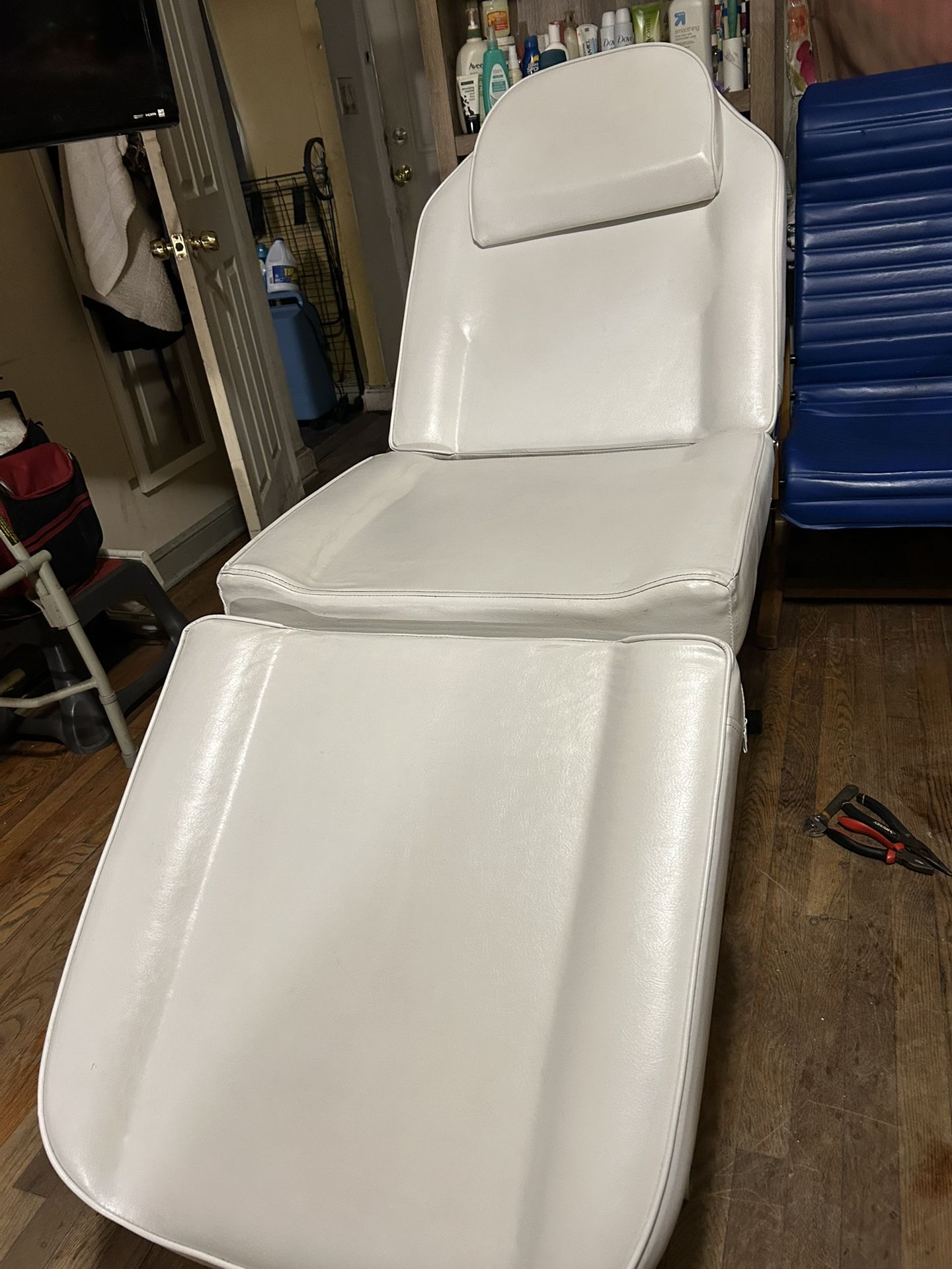 Message Bed,  Spa Bed