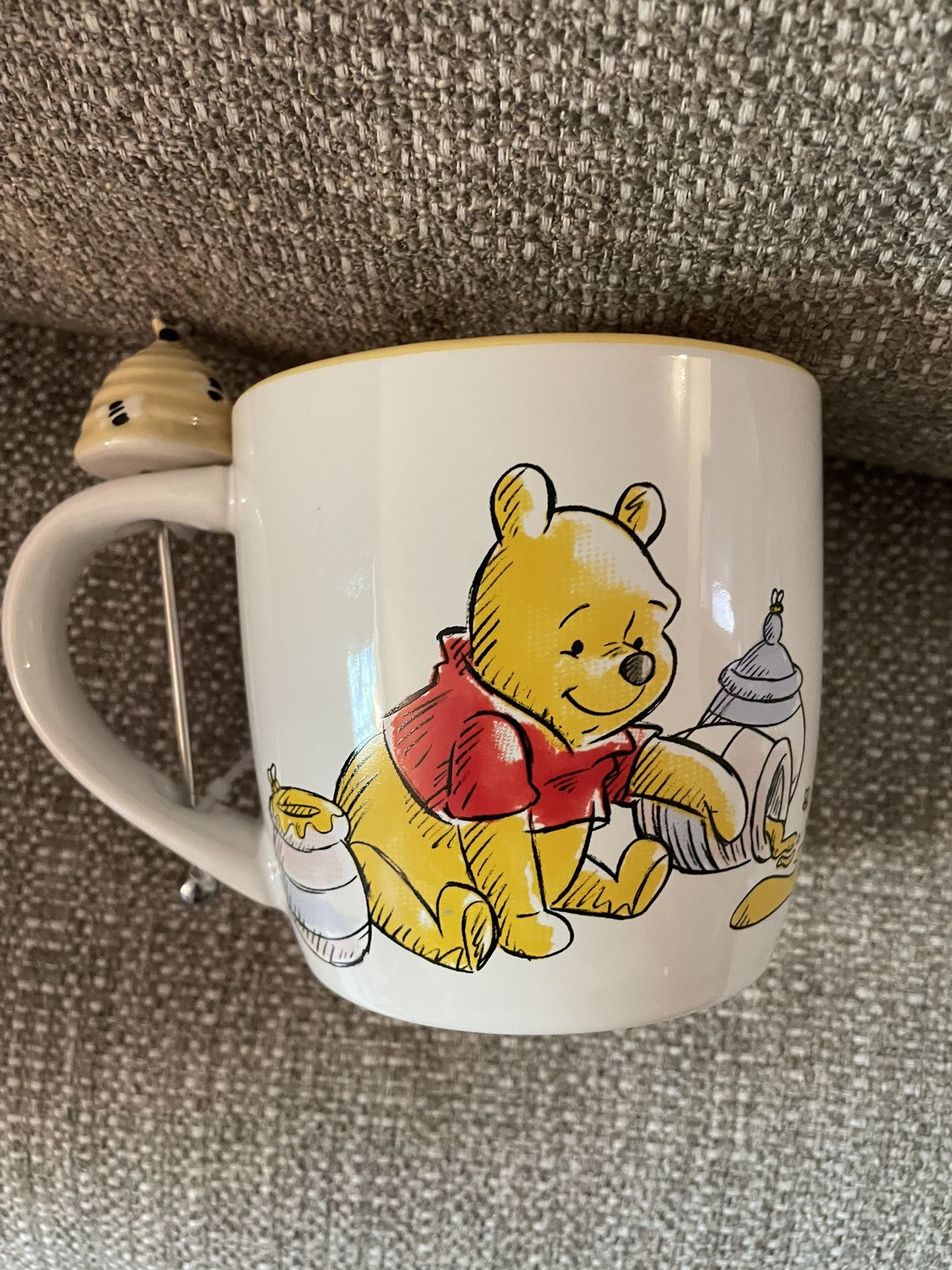 Disney Winnie The Pooh Mug W/ Honey Stirrer Attached