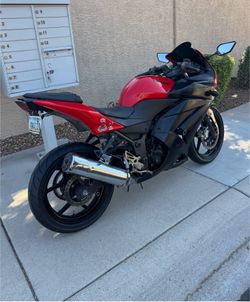 2011 Kawasaki Ninja 250 Cbr Honda Motorcycle Sportbike 