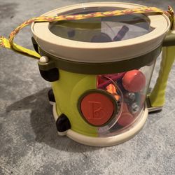 B. Toys Drum Set