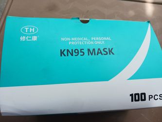KN95 FACE MASK 100 PACK  NEW 