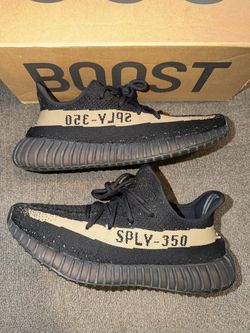Adidas Yeezy Boost 350 V2 ‘Core Black Green’ Size 9M