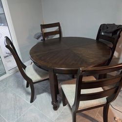 Wood Table And Chairs