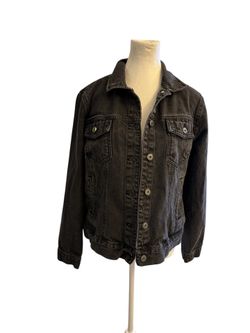 Forever 21 Classic Black Denim Jacket, Size M