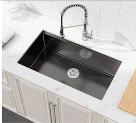 Black Stainless Steel Undermount Kitchen Sink