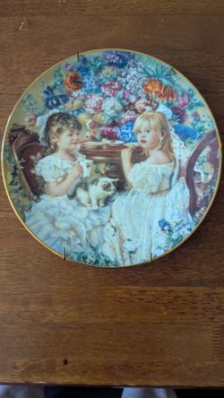 Collector Plate Hearts and Flowers