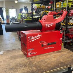 Milwaukee M18 Brushless 120 MPH 450 CFM 18V Cordless Handheld Battery Powered Leaf Blower (Tool-Only)