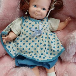 Vintage 1963 Tiny Thumbalina Doll (Works)