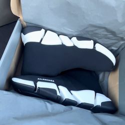 Balenciaga socks 9.5-10