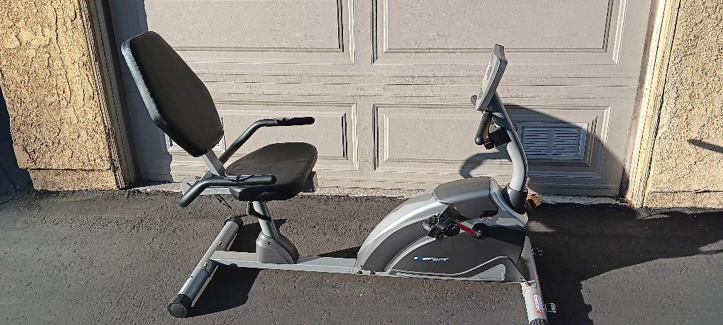 Exerpeutic Therapeutic Fitness Exercise Bicycle