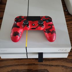 Ps4 With Controller