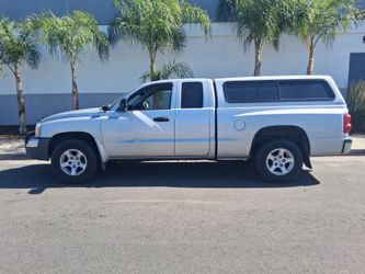 2006 Dodge Dakota