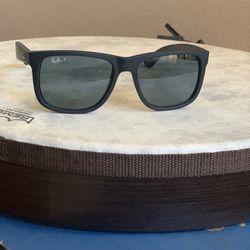 Ray Ban  Sunglasses Justin Classic 