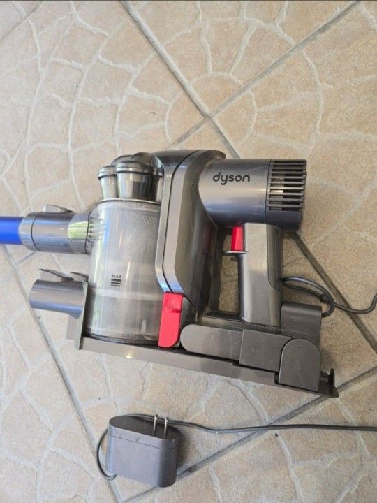 Dyson Animal DC44 Vacuum 