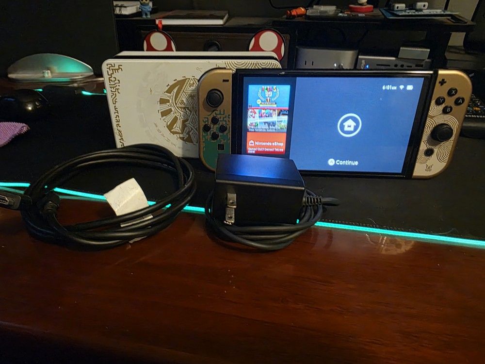 Nintendo Switch OLED "Zelda"