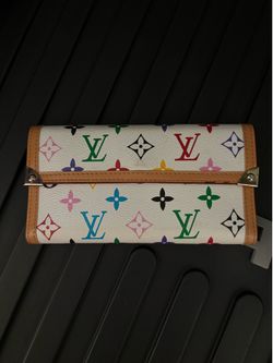 Lv wallets authentic