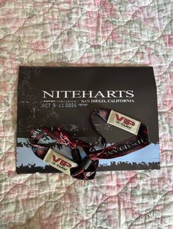 2 Niteharts SUNDAY VIP wristbands