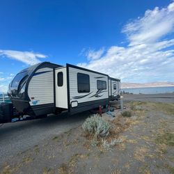 2018 Palomino Puma Wilderness Package 