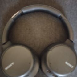 Sony WHCH710n Headphones