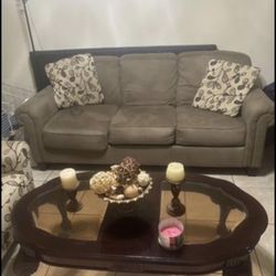Living Room Set 