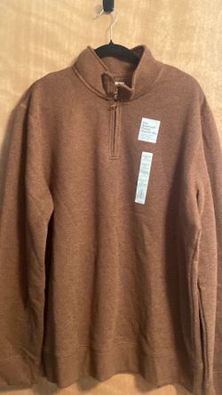 Men’s XXL  Pullover NEW $10