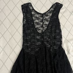 Black lace dress