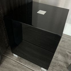 REL Powered Subwoofer - High Gloss Black Finish
