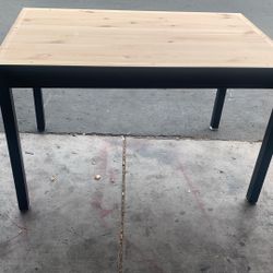 Small kitchen table🍴