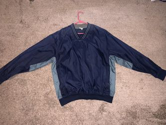 Nike V-Neck Pullover