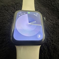 Apple Watch 40MM SE 2nd Edition 