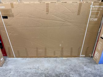 85" screen Qled frame tv by Samsung 2024 model. Original wall mount bracket included