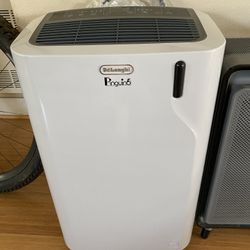 Portable Air Conditioner - Whisper Cool Delonghi 3 in 1,  12,000  BTU