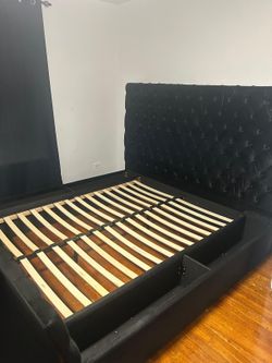 Contemporary Velvet Upholstered Bed with Deep Button Tufting and Storage Compartments in Rails and Footboard, Black, King