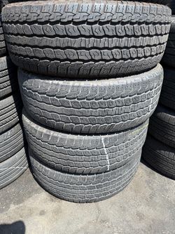 Vendo 275/60/R20 las 4 llantas Goodyear por $180