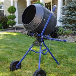 Kobalt 4-cu ft 0.5-HP Concrete Mixers