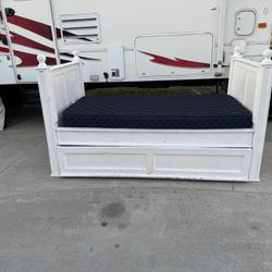 Twin Bed with Trundle  