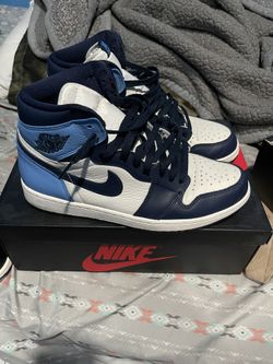 Air Jordan 1 Obsidian