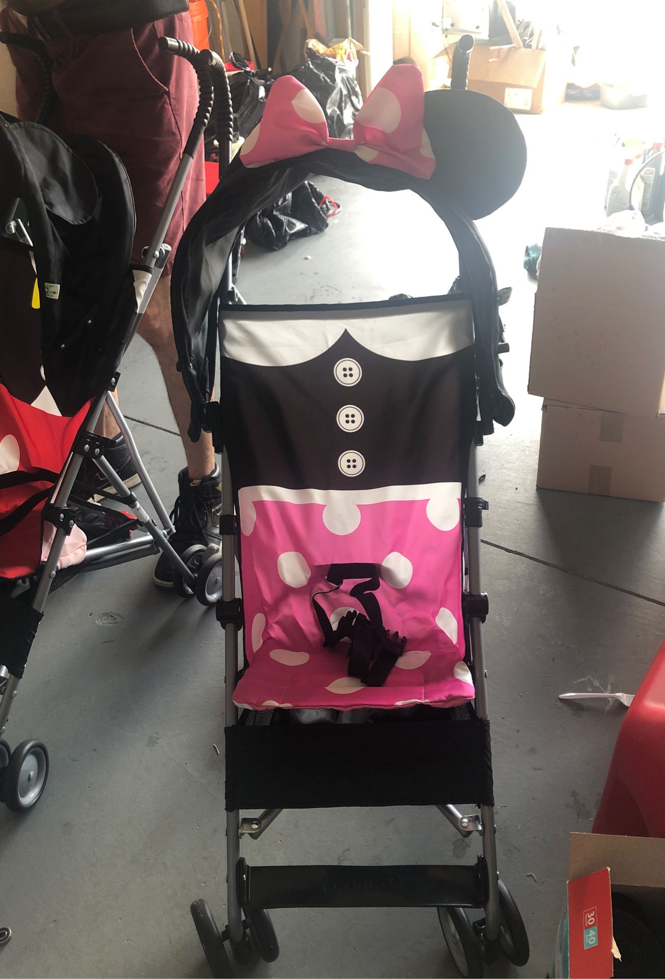 Minnie Mouse stroller like new