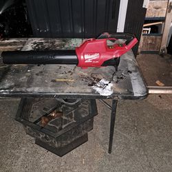 Milwaukee M18 Blower - Tool Only 
