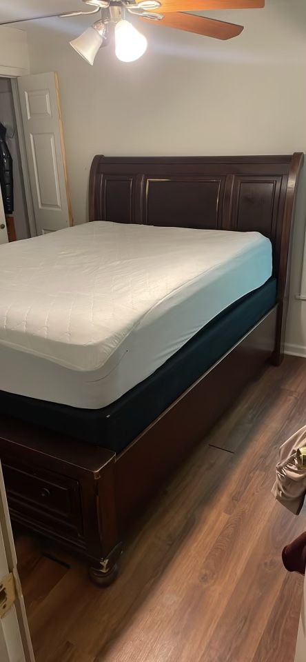 Queen Size Slay Bed 