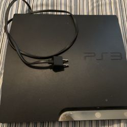Play Station 3. (2 Controllers)