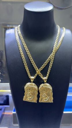 10KT Jesus Set Necklace